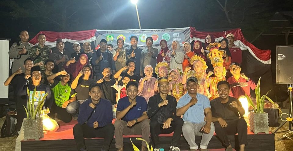 Meriah! Ramah Tamah Merdeka Bersama HUT RI Ke-80, Kades Panciro Beri Penghargaan 4 Pejuang Annangkasi